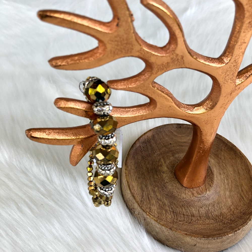 NWT Anthropology crystal  Bracelet